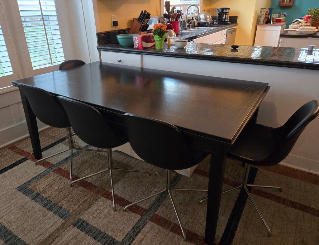 Dark Wood Dania Dining Set