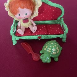 Strawberry Shortcake Apple Dumplin Doll Tea Time Turtle Pet