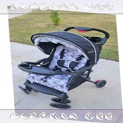 Kids' Stroller Secure and Chic for Today's Families consumer when