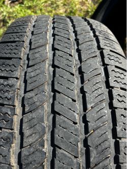 275/55R20 Tires (4)