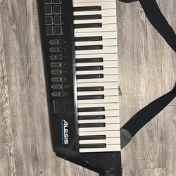 Alesis synthesizer