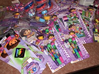 Dora the Explorer party favors