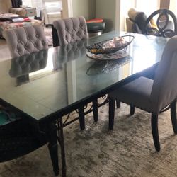 Stanley Dining Table With Glass Top