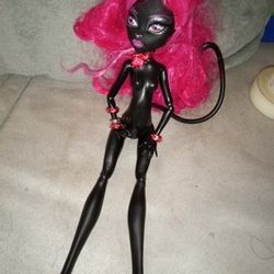 Catty Noir Monster High Doll