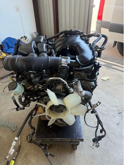 2021 Toyota 4Runner engine 4.0L V6 only 18k miles