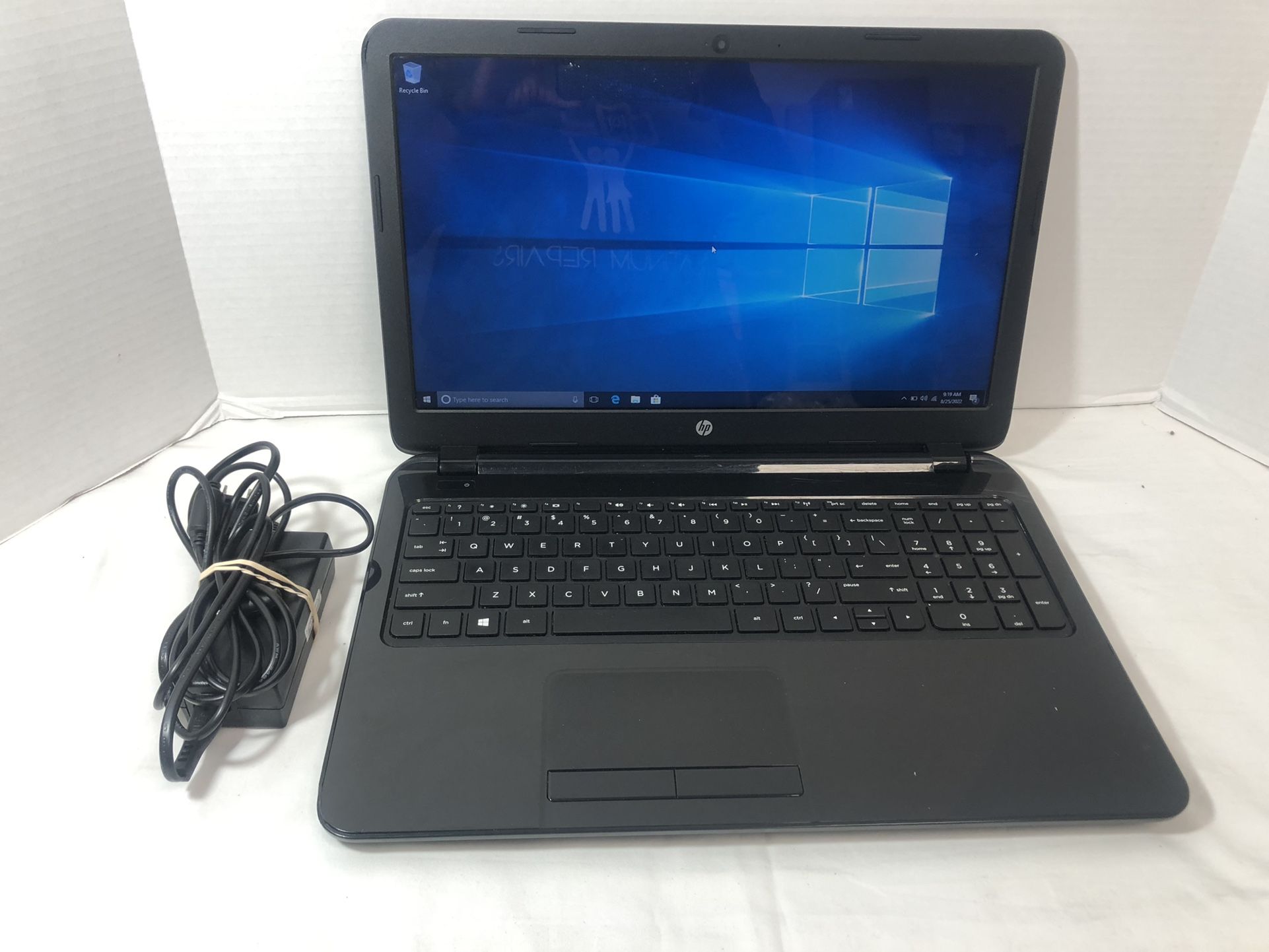 Hp 15 g020dx 1tb hdd 4 gb ram 2.00 Ghz windows 10 for Sale in Raytown