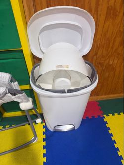 Trash can