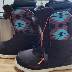 Size 10 32s Snowboarding Boots