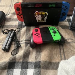 Nintendo Switch 
