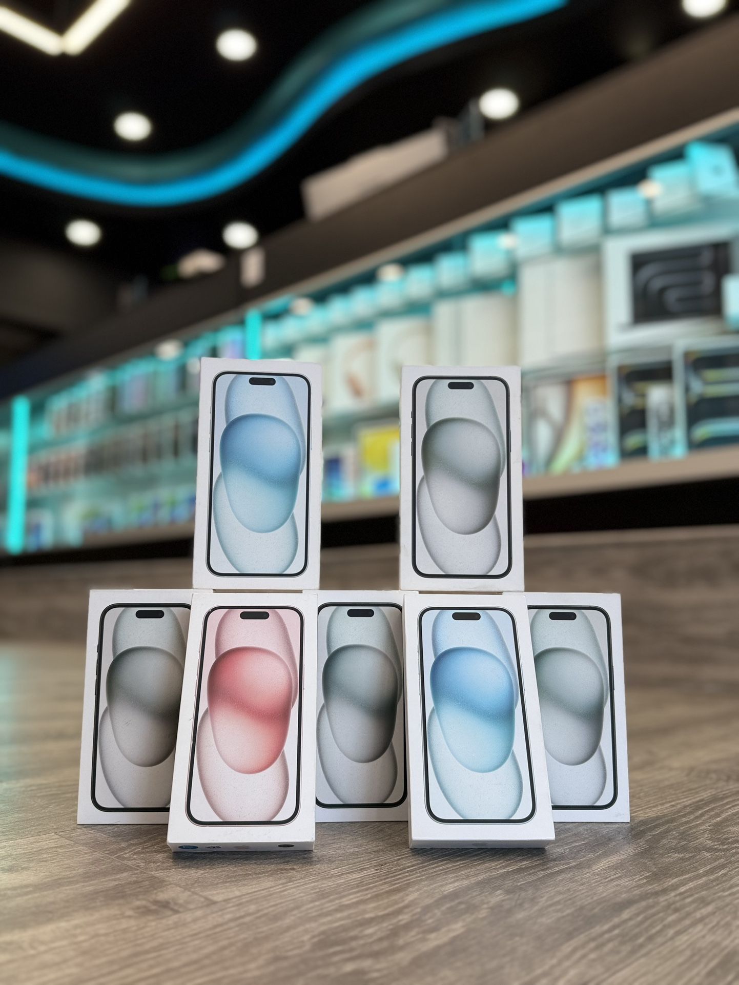 iPhone 15 & 15 Plus Available (Unlocked) ( Payment Plans Available / Planes De Pagos Disponibles )
