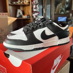 Brand New In Box Men’s Size 11 Panda Classic Pandas  Black And White Nike Dunk Classic Low