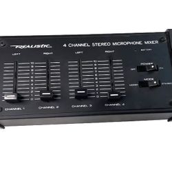 Realistic 4-Channel Stereo Microphone MIXER