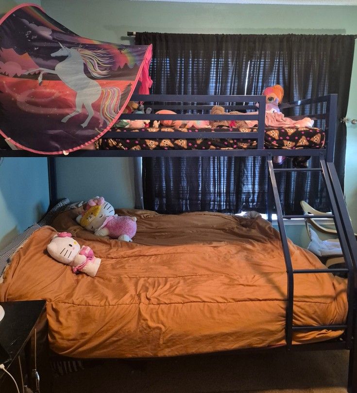 Twin Over Full Metal Bunkbed