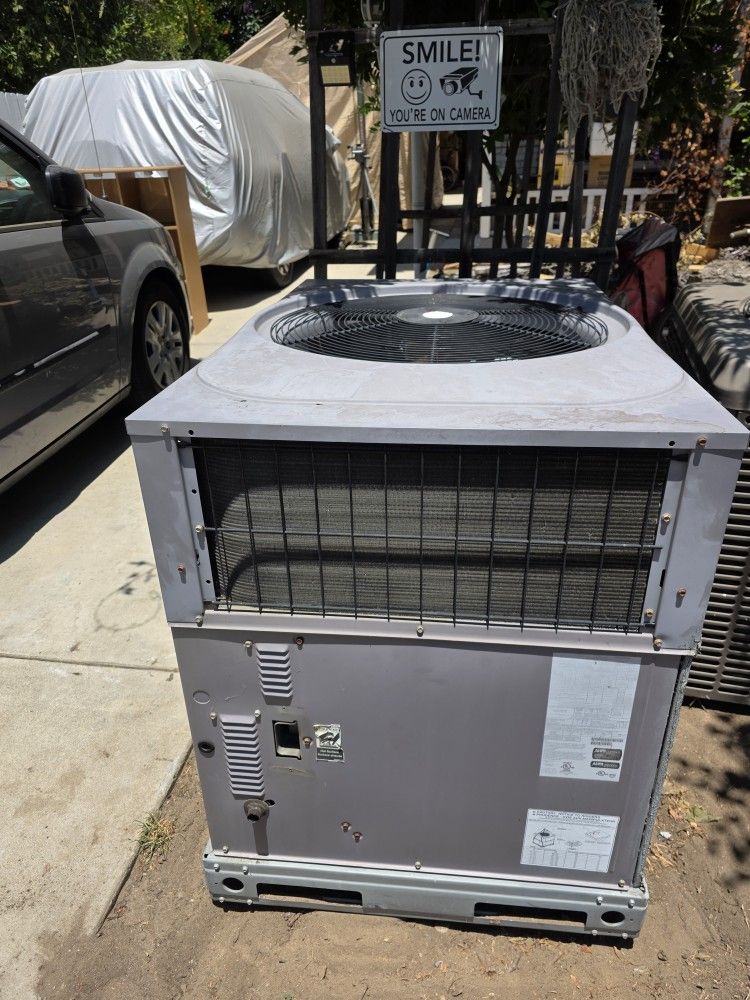 2 Ton Package Unit In Great Condition