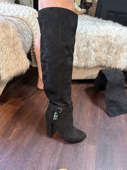 Ladies boots