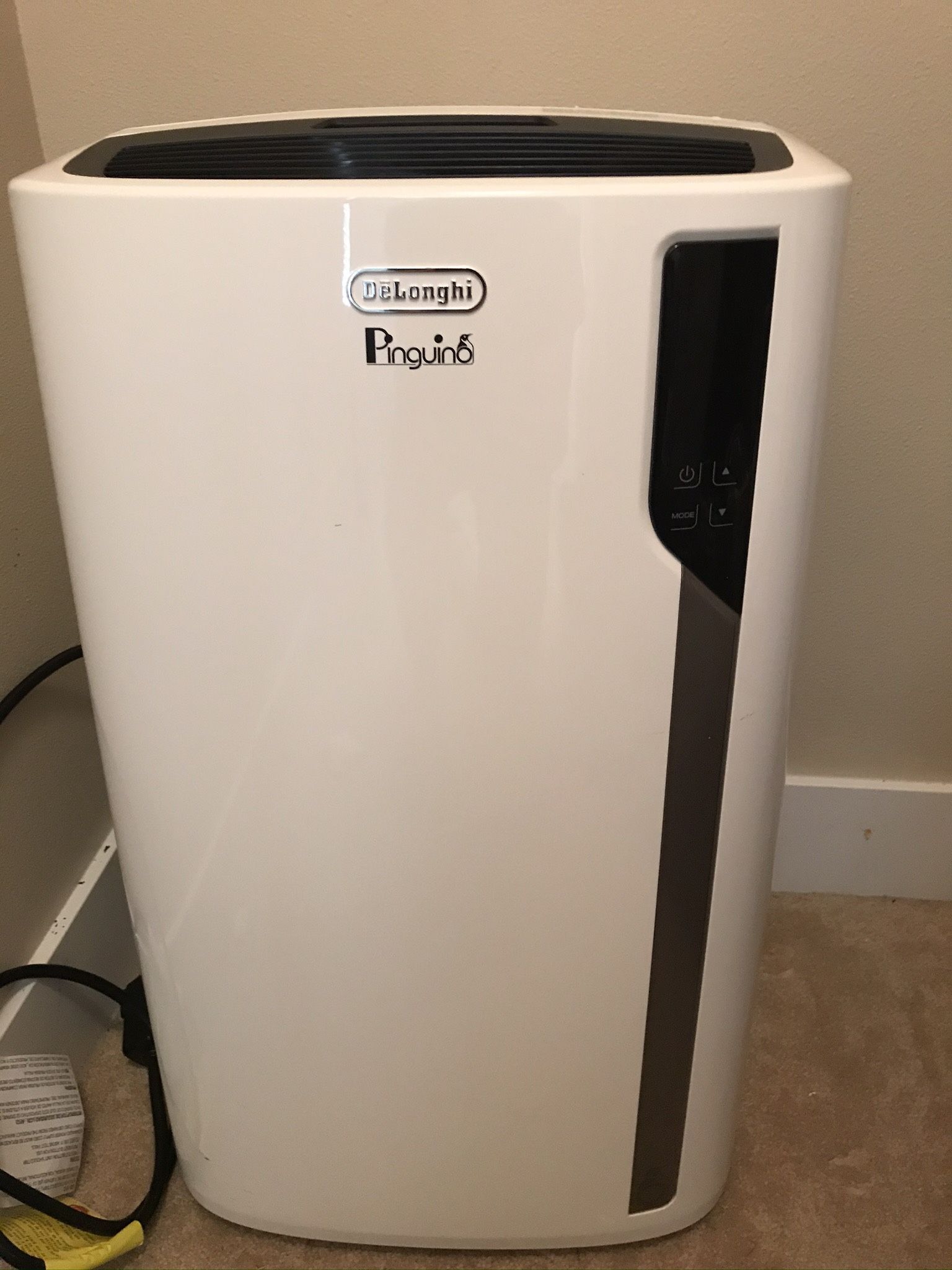 Portable Air Conditioner - Delonghi 4 in 1, 12,500 BTU