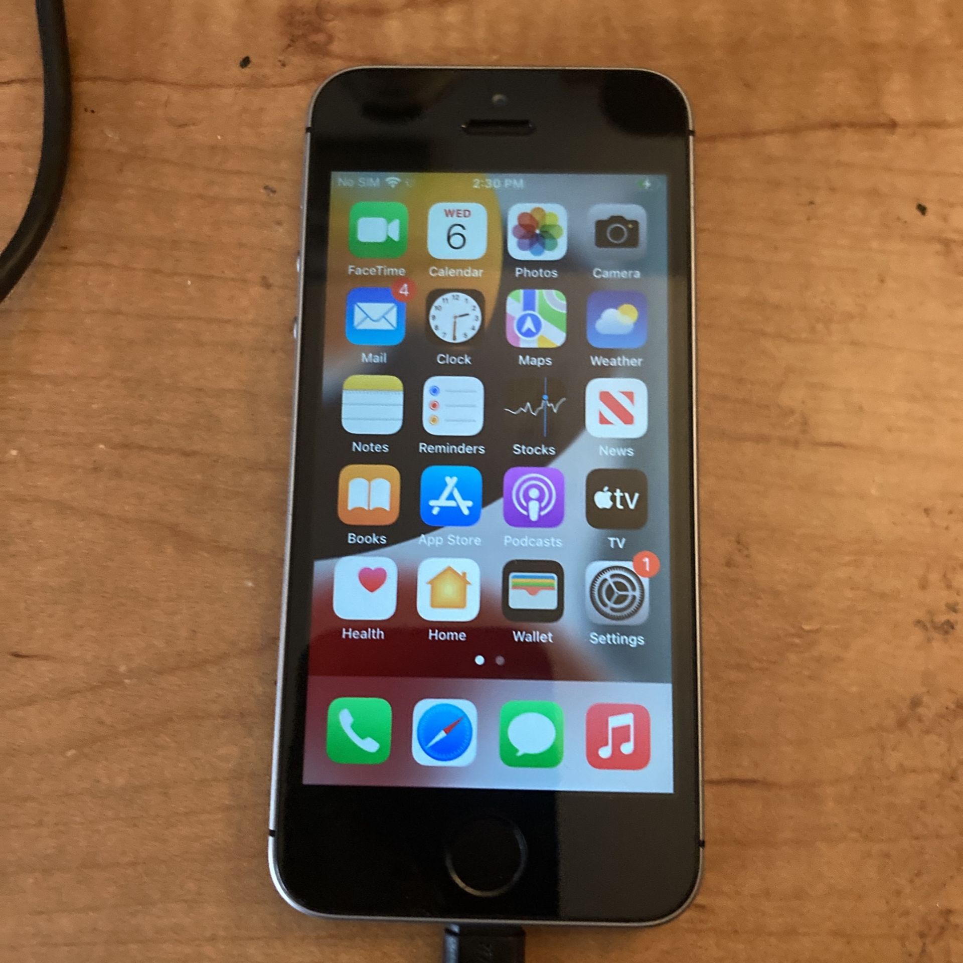 iPhone SE Unlocked