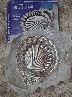 This is a Chadwick silver-plated shell dish, likely model #98601, featuring a detailed scalloped shell design.
