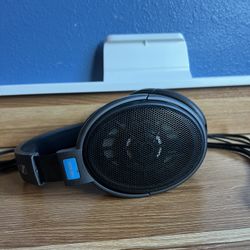 Sennheiser HD600
