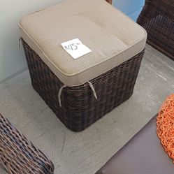 Patio Outoman/side Table 