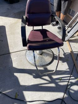 Barber chair