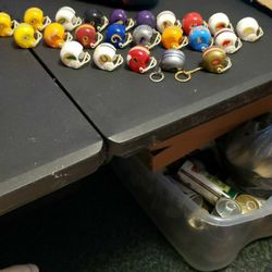 Mini Football NFL 26 Hats,make Offer