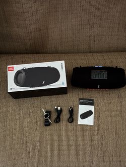 (READ DESCRIPTION) JBL XTREME 3
