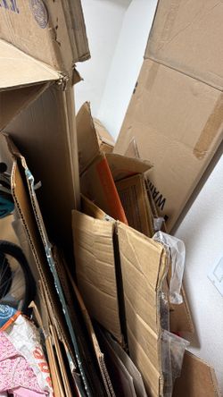 Free boxes