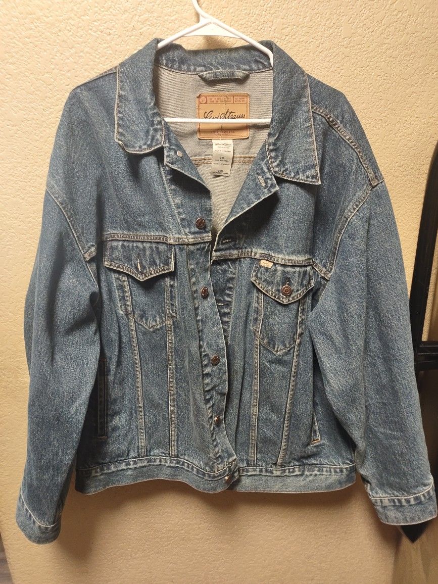 Men's Levi's Signature Denim Jacket $40