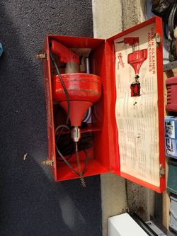 Milwaukee drain machine
