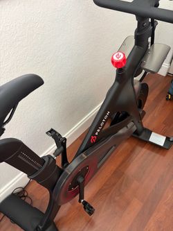 Peloton Indoor Exercise Bike