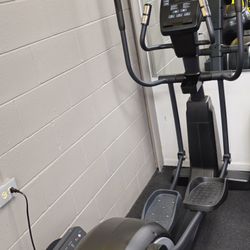 Elliptical - Pick Up Only 