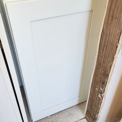 2 New White Shaker Kitchen Wall Cabinets 18x30, 18x36 Real Wood Soft Close High Quality