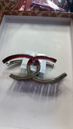 Hair clips