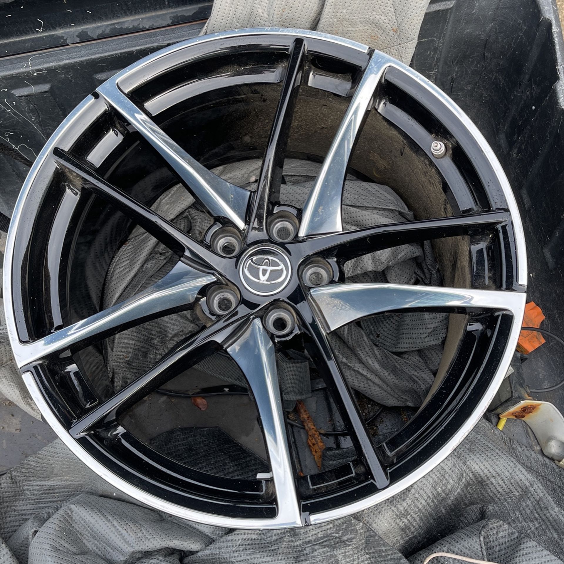 2021 Toyota supra rear wheel