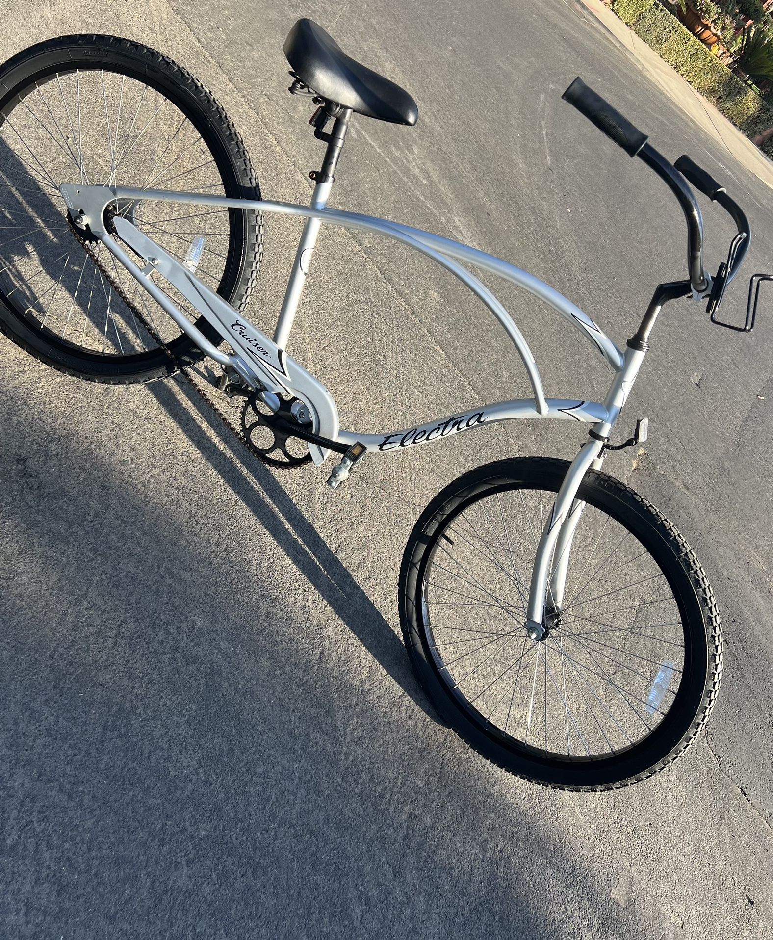 Electra Cruiser Bike $210