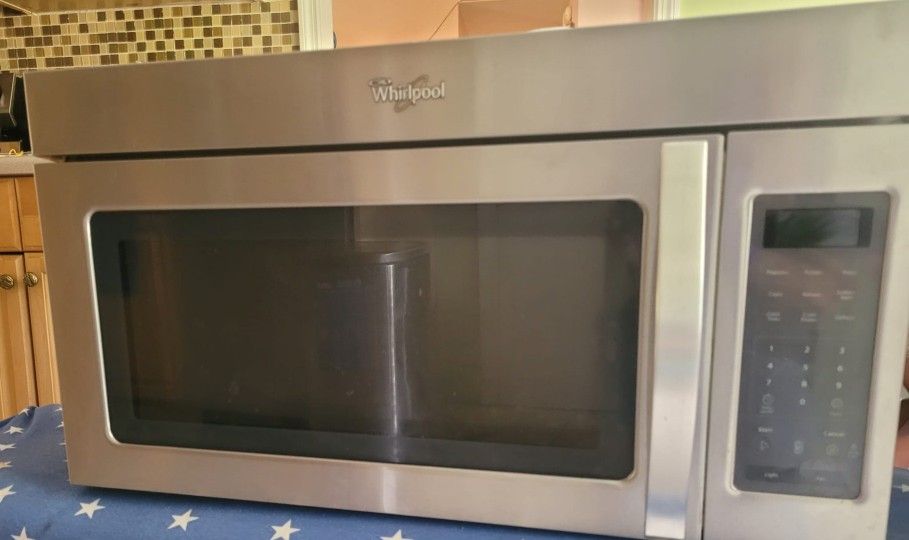 Over The Range Microwave Whirlpool 