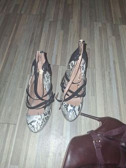 Woman boot size 9