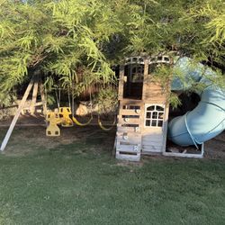 FREE Play Area Swing Set! 