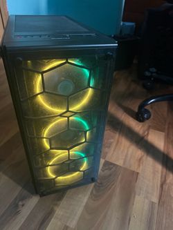 Gaming PC Works Well NO ISSUES