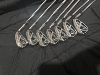 Taylormade Sim Max Irons