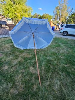 Yard / Beach Umbrella NEW with Carry Bag
Cross Streets Harvard St and Widefield Blvd 80911