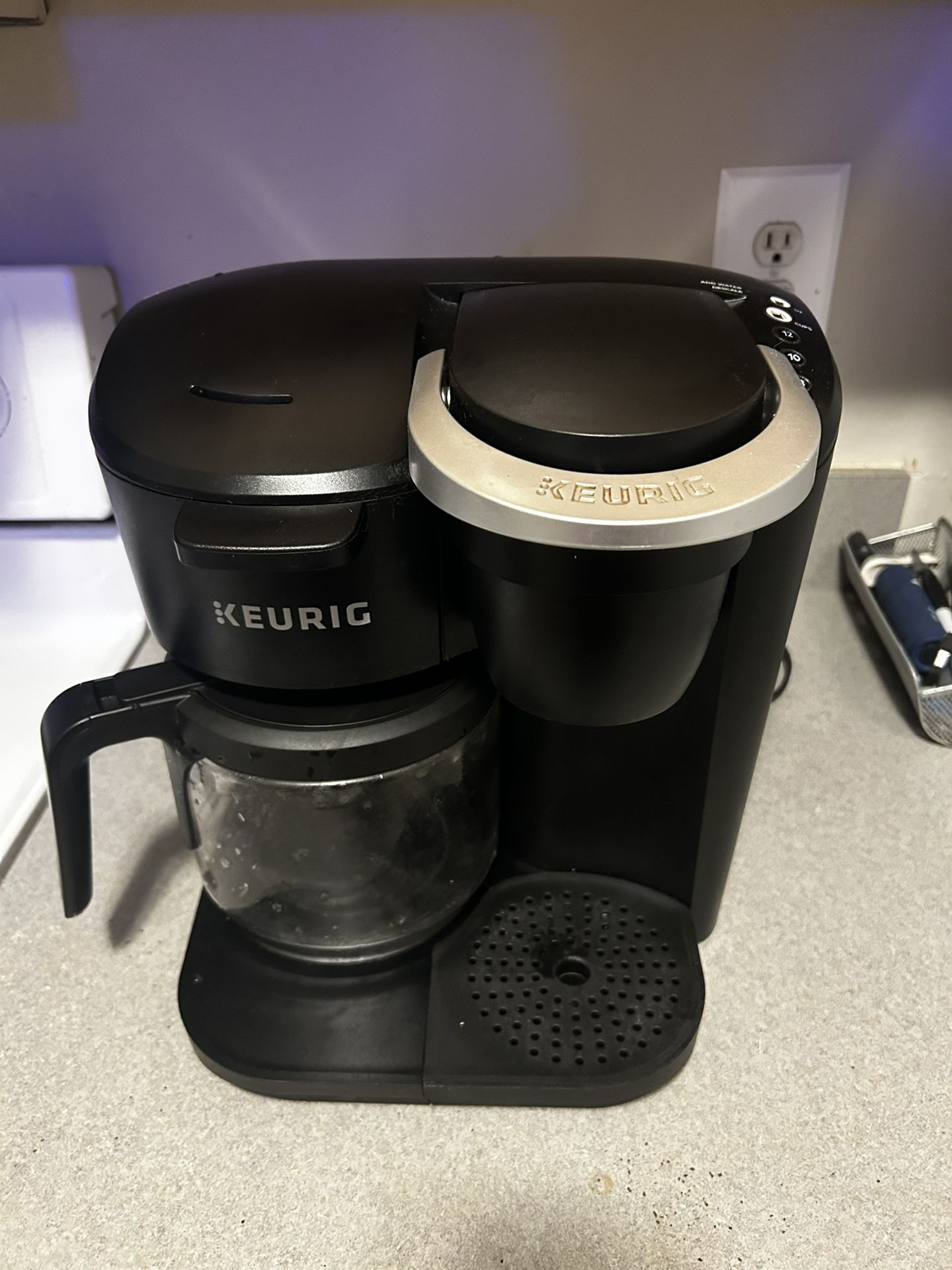 Keurig Single Cup And Carafe Coffee Maker