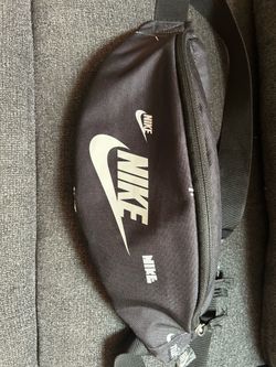 NIKE CROSSBODY BAG