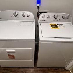 Whirlpool Washer & Dryer Set 