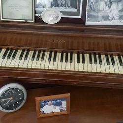 Gulbransen Upright Piano