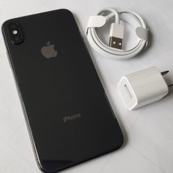 iPhone X, 64gb, unlocked, works any company sim card any country internationally 