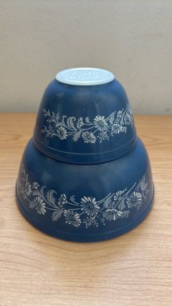 Vintage Colonial Mist Pyrex Bowls