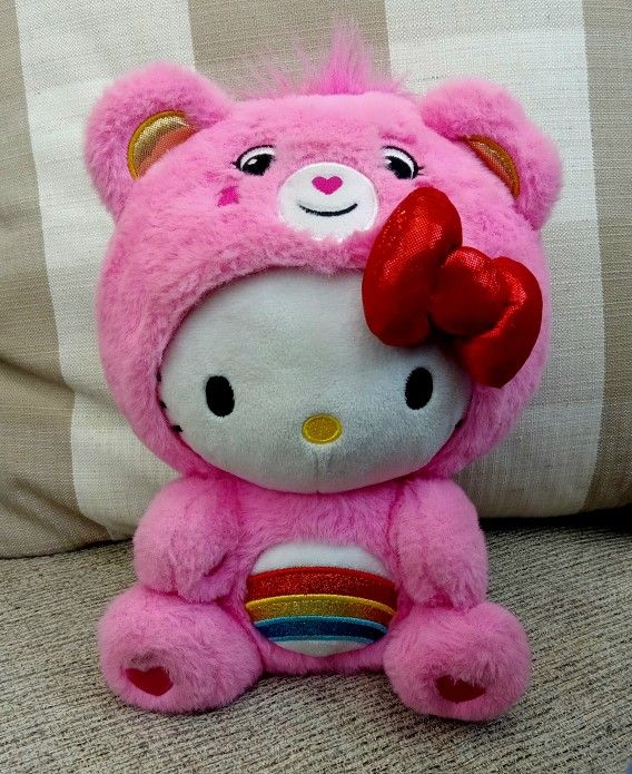 Hello Kitty Loves Cheer Bear