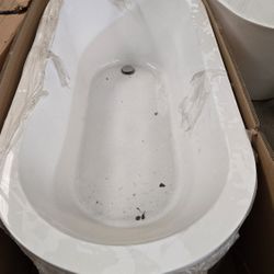 $450 New. just needs cleaning Free standing Tub 32 x 67. Pick up In Forney